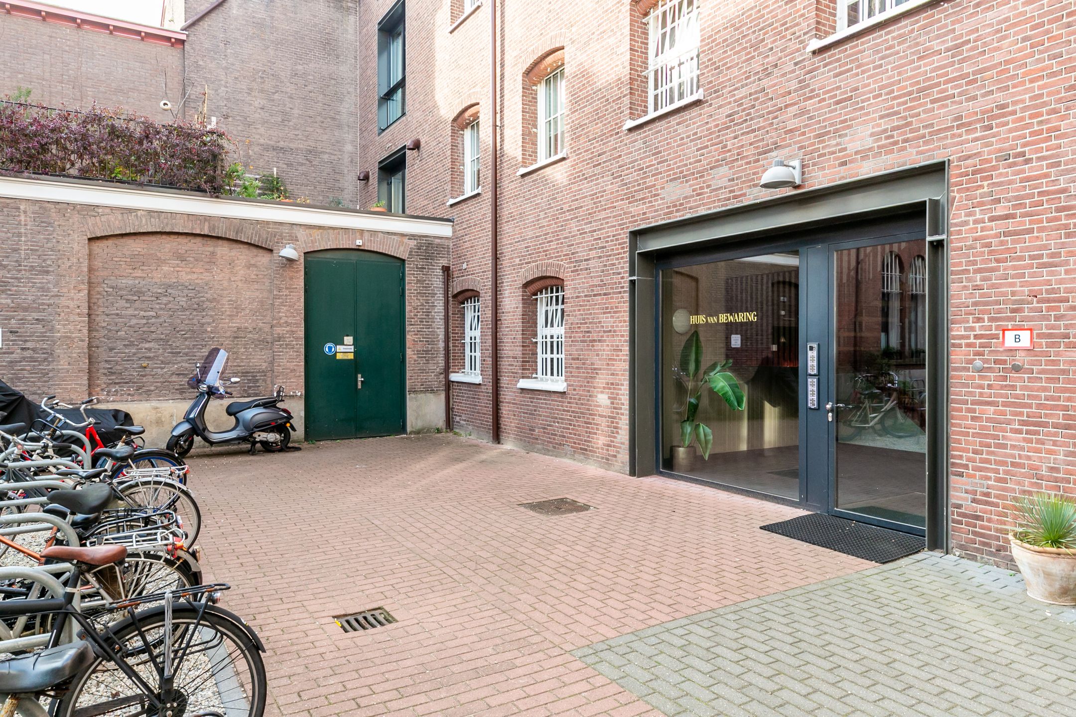 Photo 33 of Noordsingel 117-A