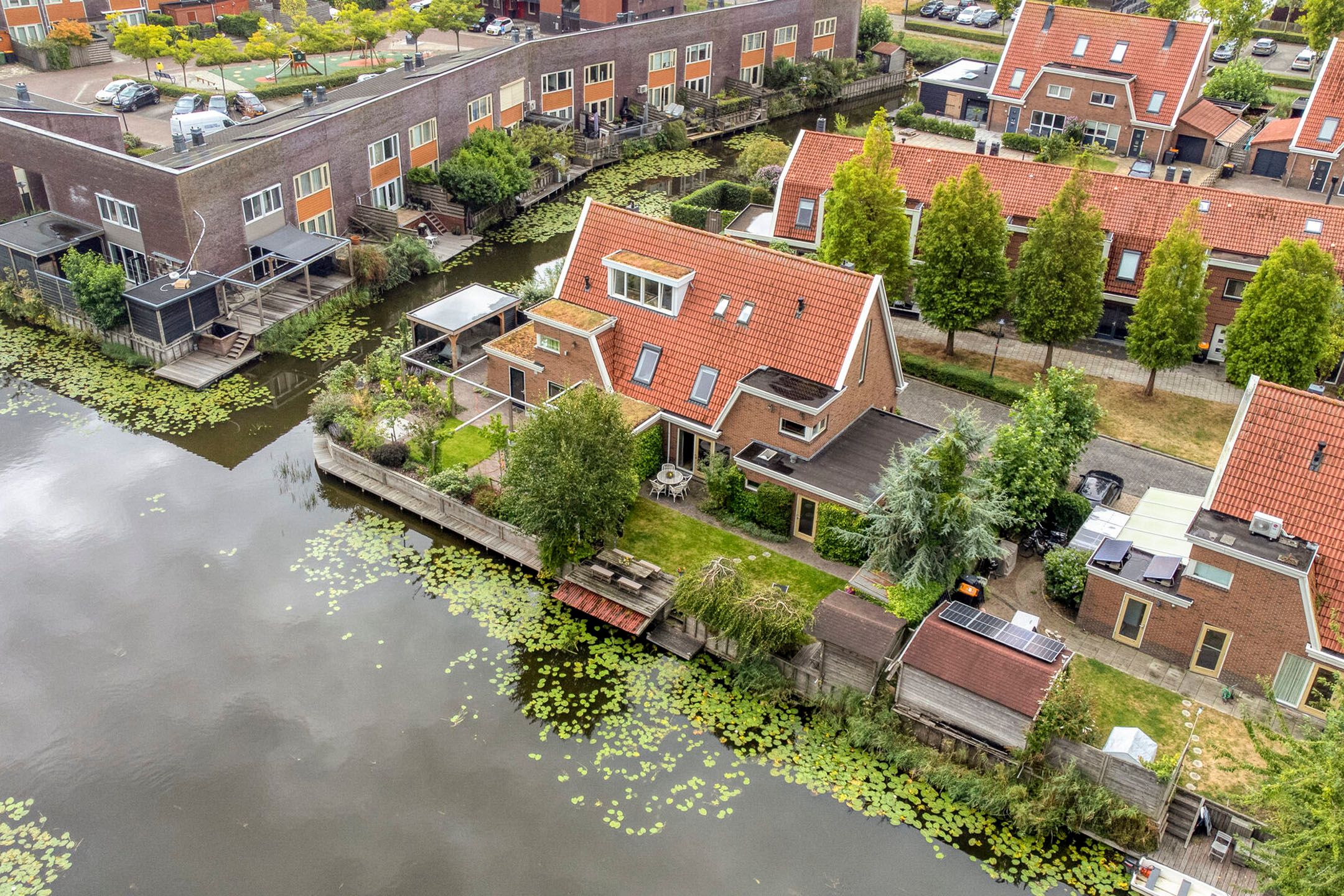 Foto 42 van Neeltje Lokerseland 40