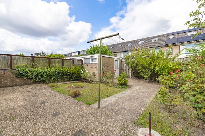 Tussenwoning te koop: Roeselarestraat 49, Breda