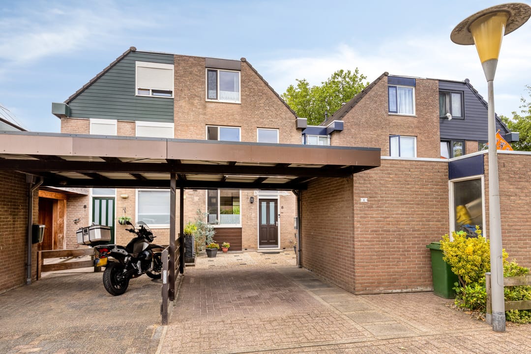 Foto 1 van Van Gentswei 6