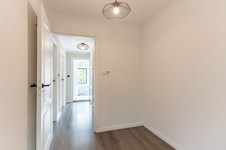 Tussenwoning te koop: Bakkerstraat 103, Hilversum