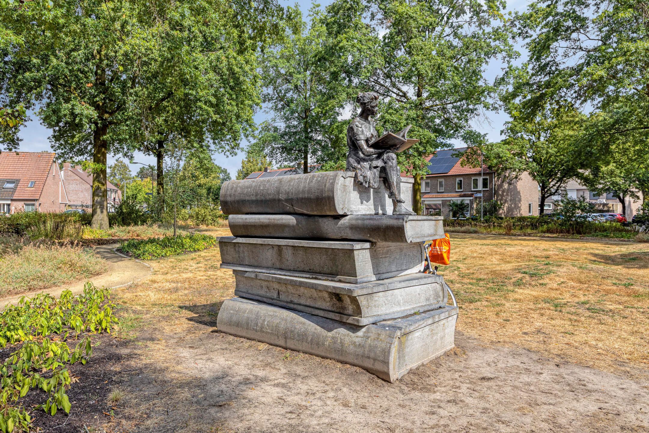 Photo 33 of Guido Gezellelaan 86