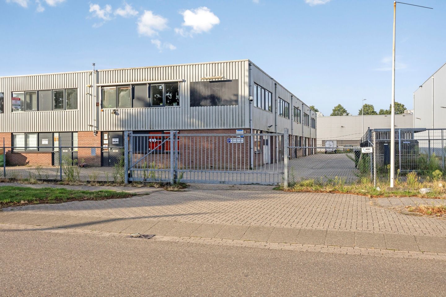View photo 2 of Boekweitstraat 79