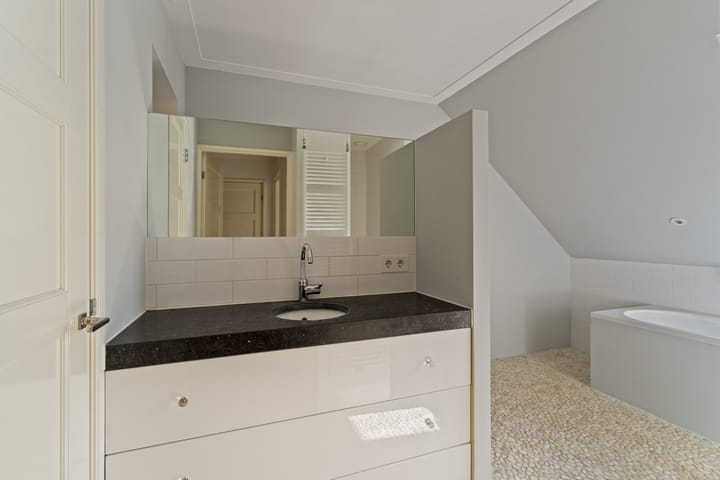 Tussenwoning te koop: Herenweg 17, Noordwijk (Zh)