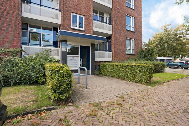 Foto 2 van Van Musschenbroekstraat 80-4