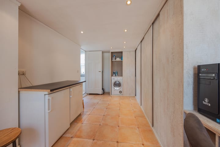 Tussenwoning te koop: Vondellaan 39, Raamsdonksveer