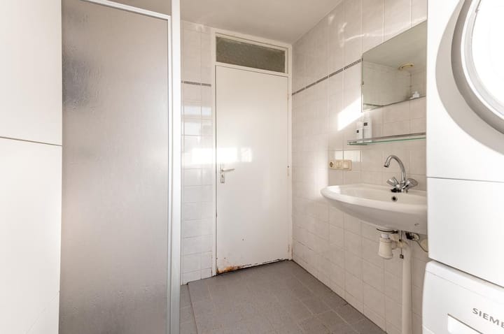 Hoekwoning te koop: Reigerstraat 1, Ermelo