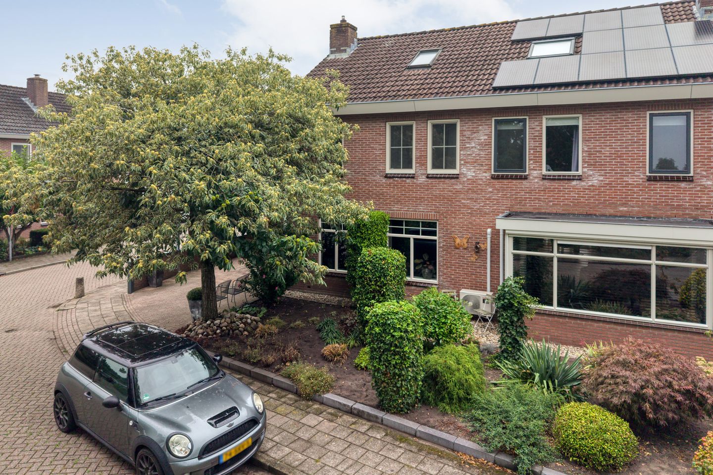 Photo 65 of Hoefblad 44