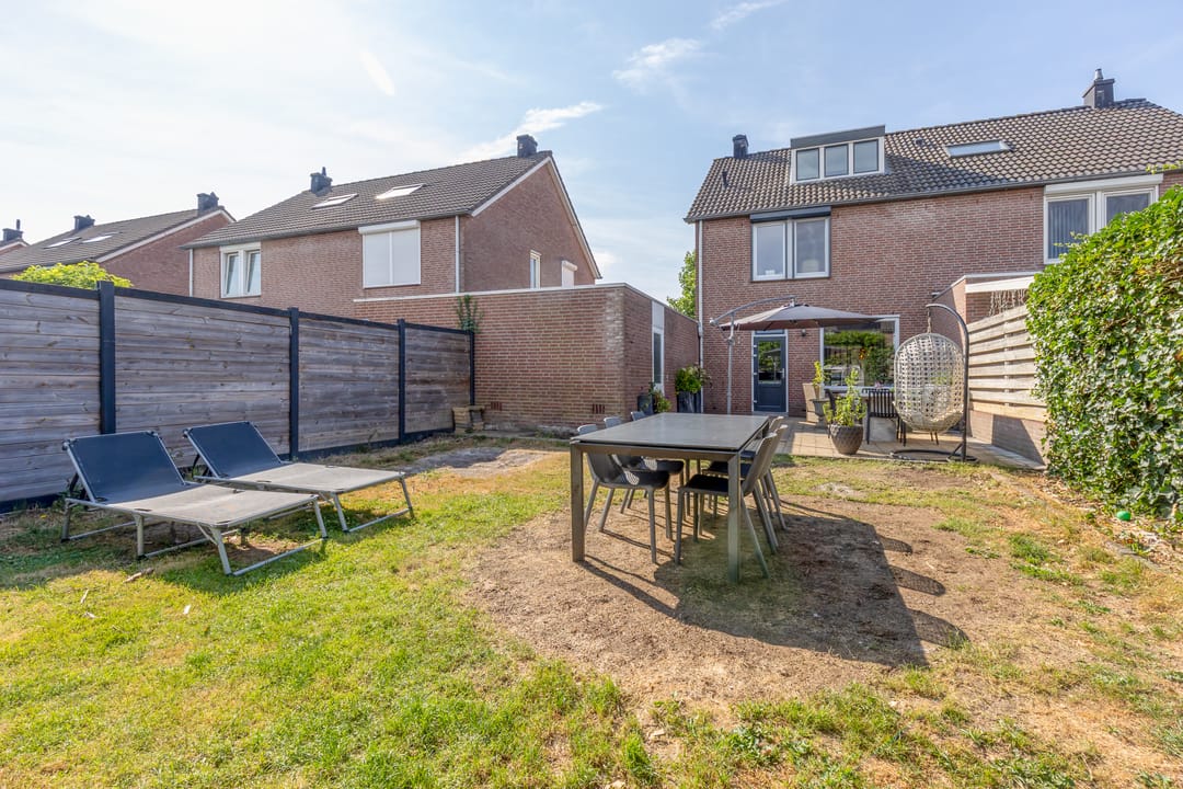 Photo 23 of Geentstraat 25