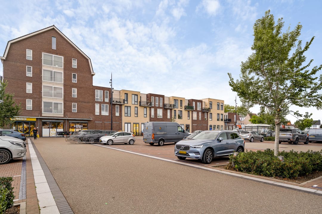 Photo 31 of Burgemeester Hobusstraat 65