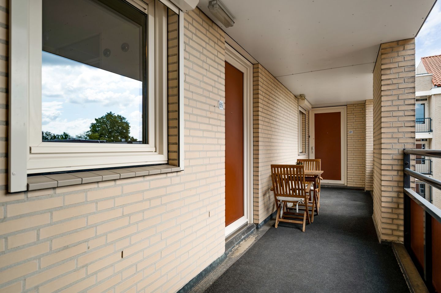 Photo 10 of Burgemeester Hobusstraat 65