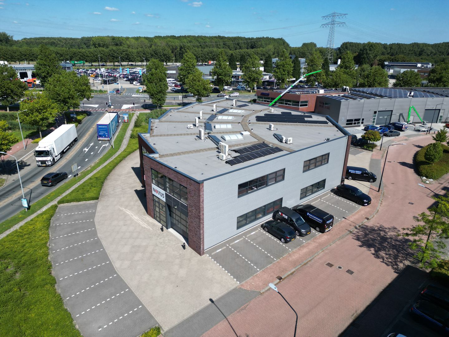View photo 2 of Van Coulsterweg 1-f