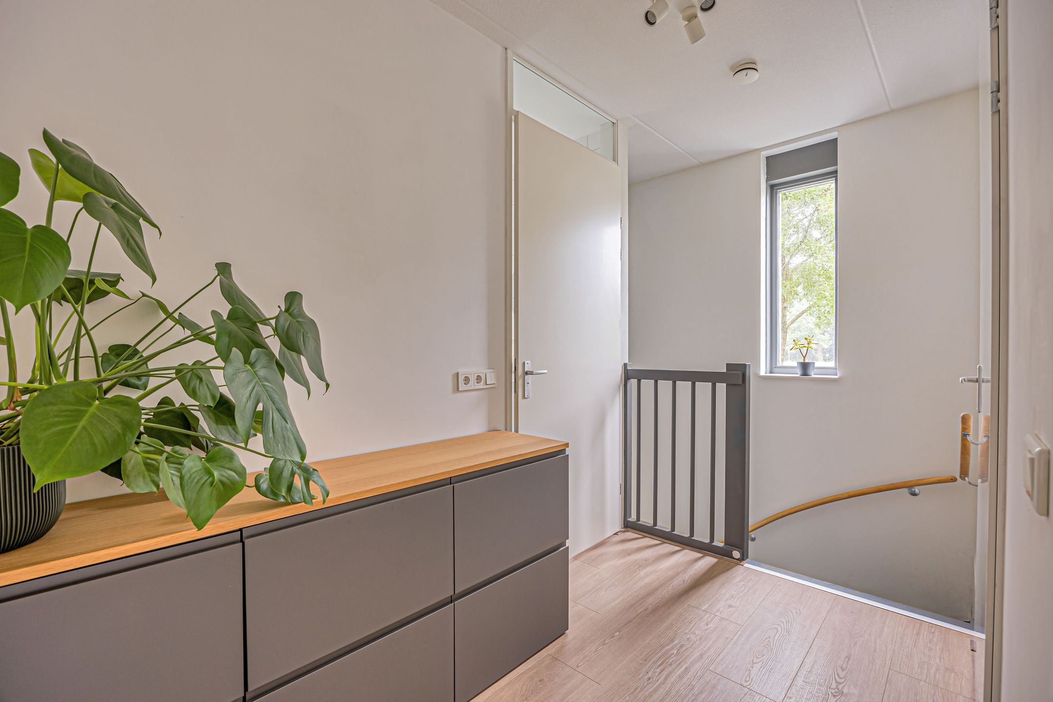 Photo 24 of Bergentheimstraat 17