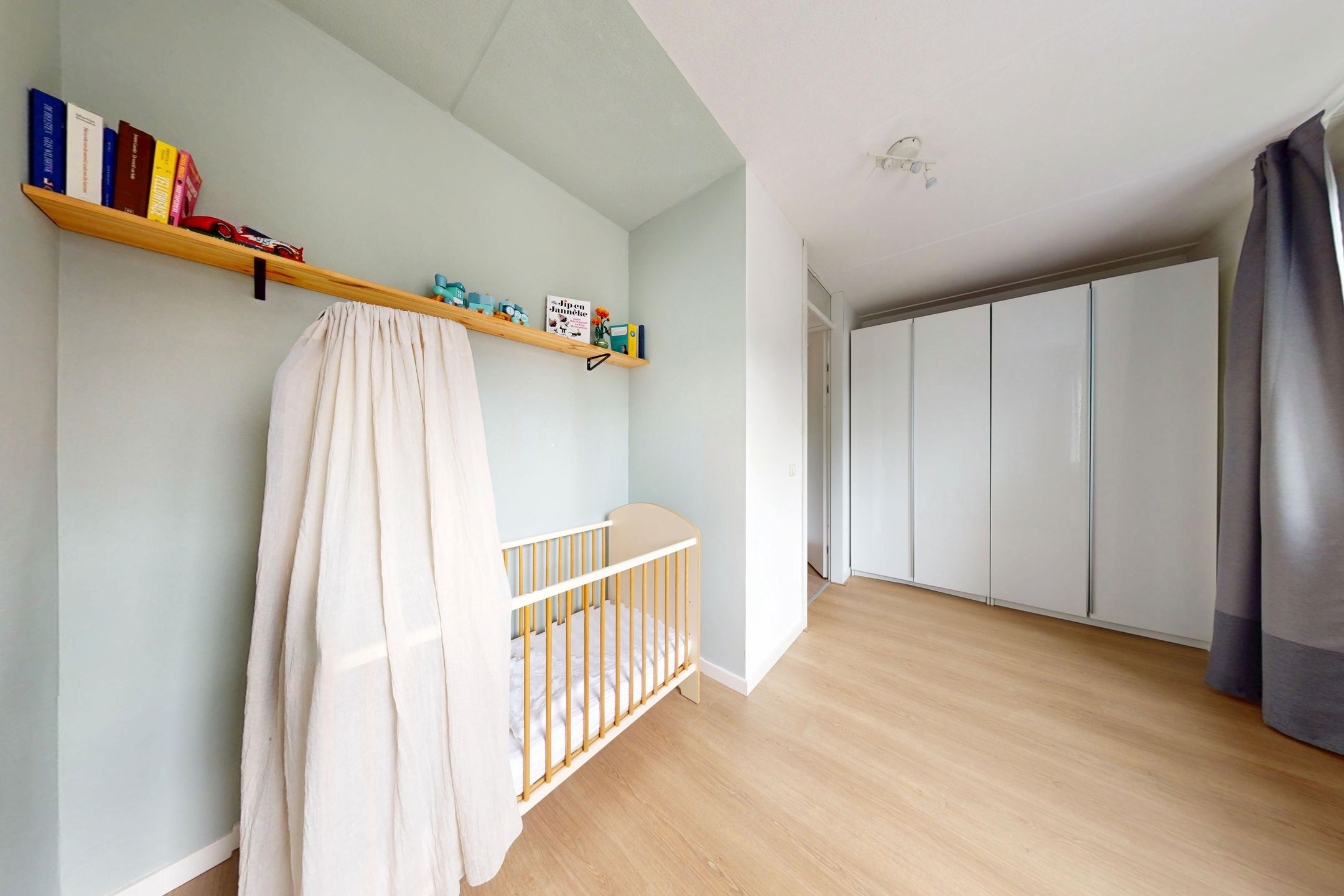 Photo 36 of Bergentheimstraat 17