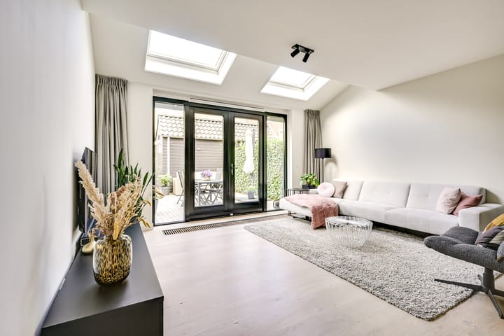 Tussenwoning te koop: IJzerwerf 8, Nieuwegein
