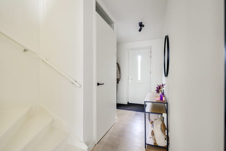 Tussenwoning te koop: IJzerwerf 8, Nieuwegein