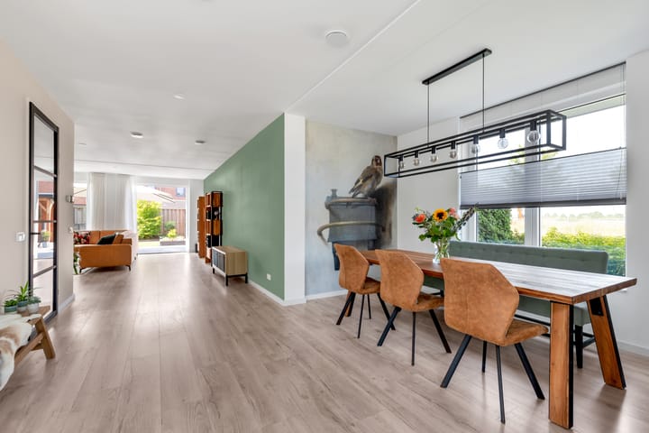 Vrijstaande woning te koop: Groenallee 12, Nijkerk
