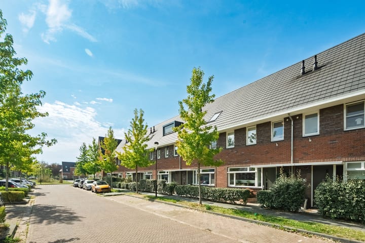 Foto 2 van Van de Weerdstraat 48