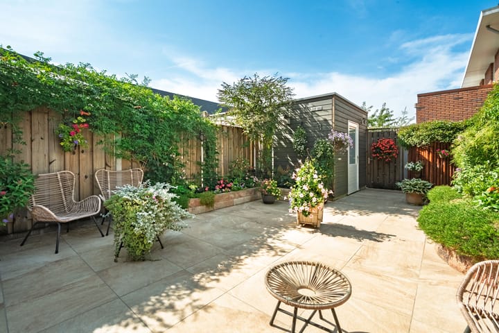 Tussenwoning te koop: Van de Weerdstraat 48, Wageningen