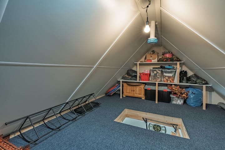 Tussenwoning te koop: Van de Weerdstraat 48, Wageningen