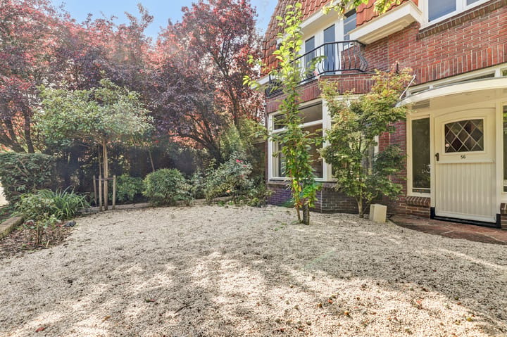 Vrijstaande woning te koop: Warmonderweg 56, Oegstgeest