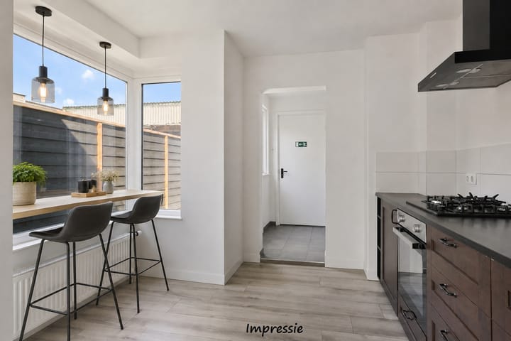 Tussenwoning te koop: Kloosterlaan 57, Sas Van Gent