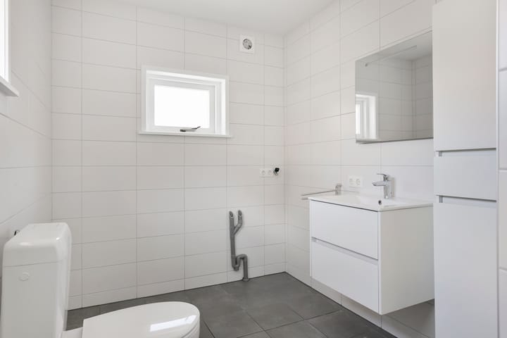 Tussenwoning te koop: Kloosterlaan 57, Sas Van Gent
