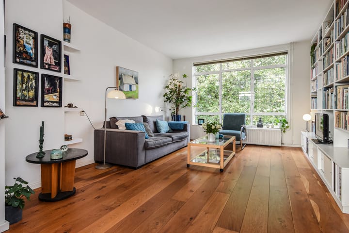 Appartement te koop: Louis Couperusstraat 22, Voorburg