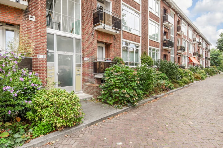 Appartement te koop: Louis Couperusstraat 22, Voorburg