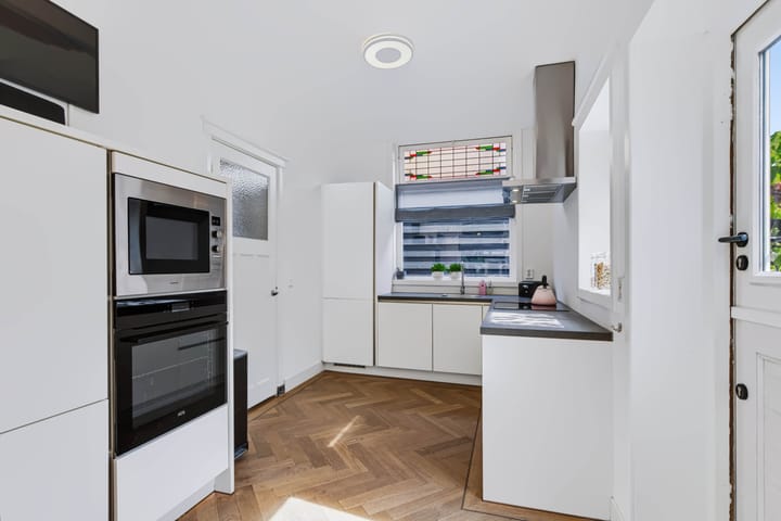Vrijstaande woning te koop: Deventerstraat 422, Apeldoorn