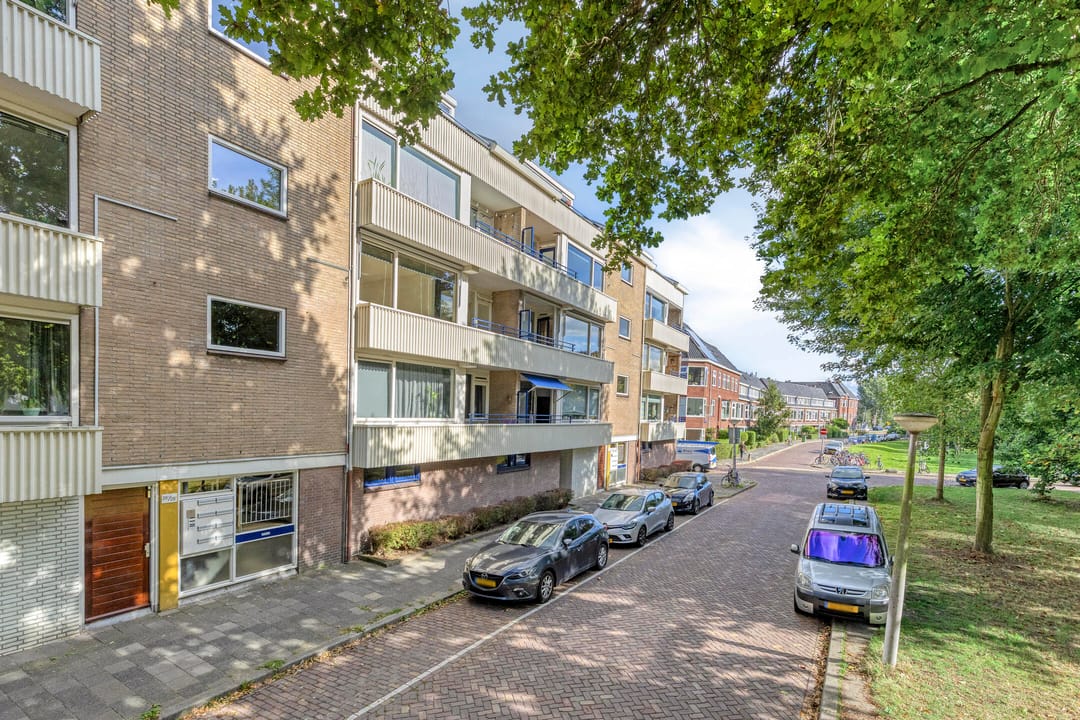 Foto 1 van Admiraal de Ruyterlaan 26-C