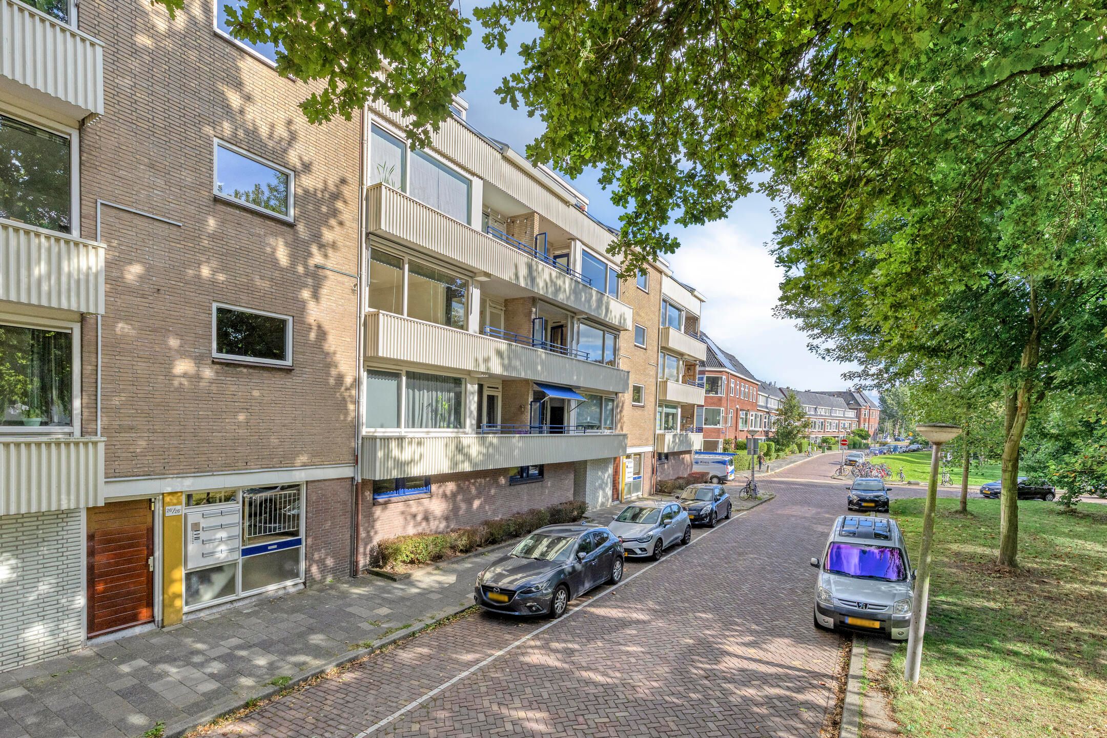 Admiraal de Ruyterlaan 26-C 26 c
