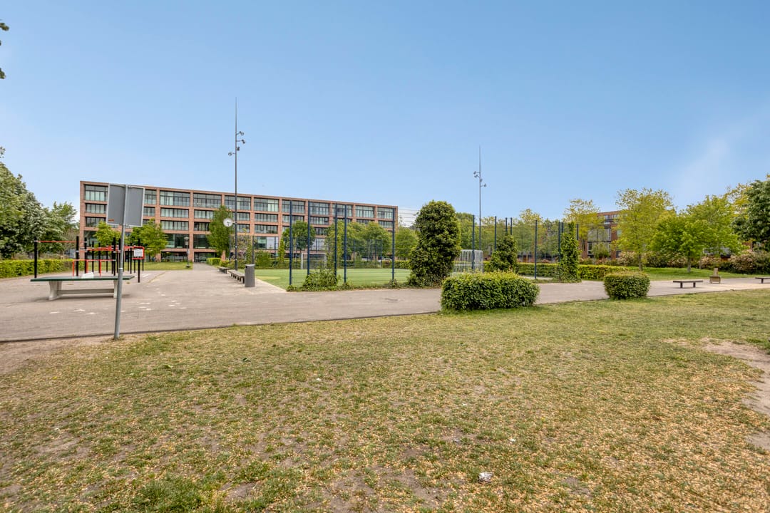 Foto 41 van Erich Salomonstraat 82
