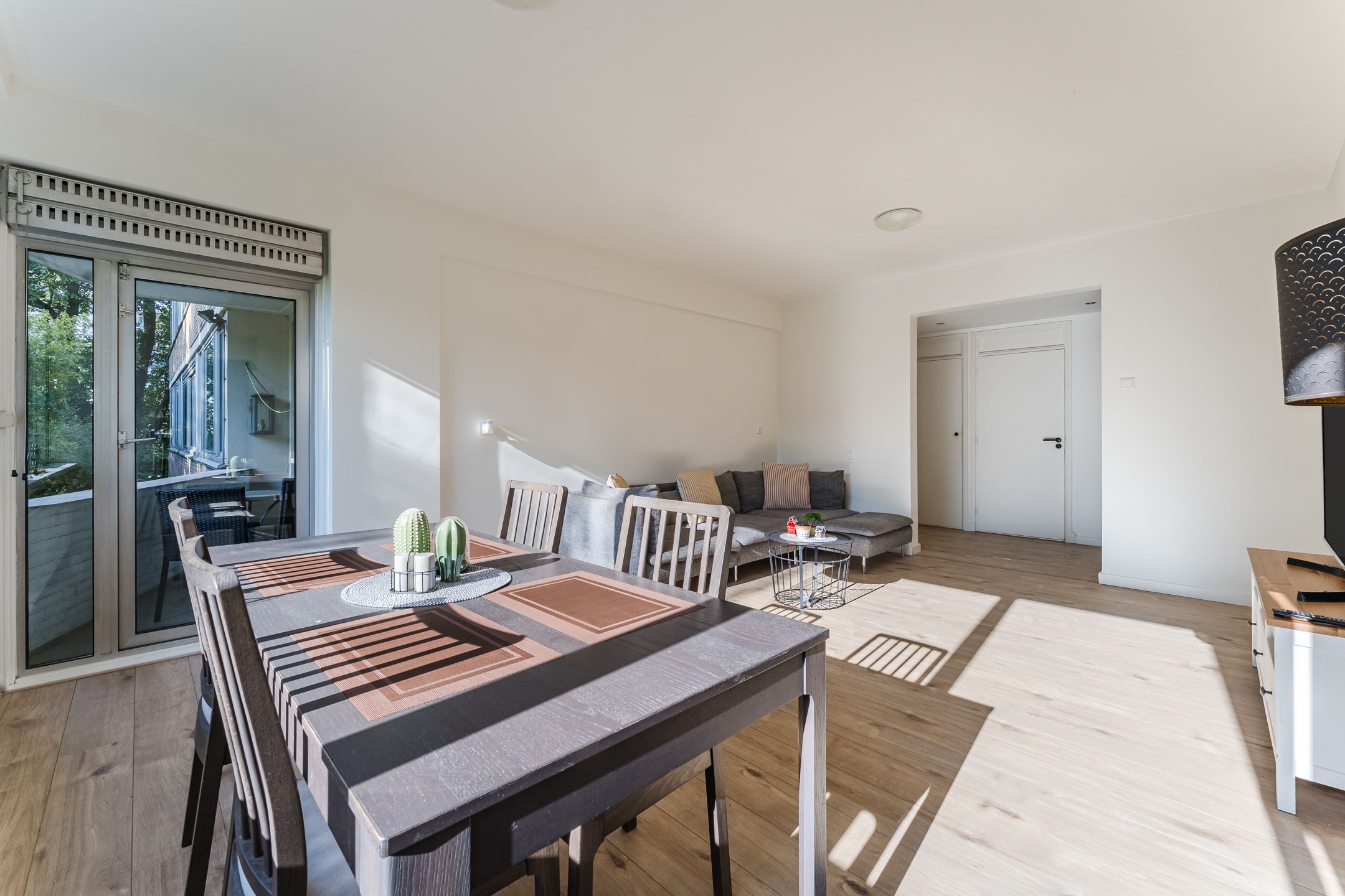 Photo 12 of Meander 563