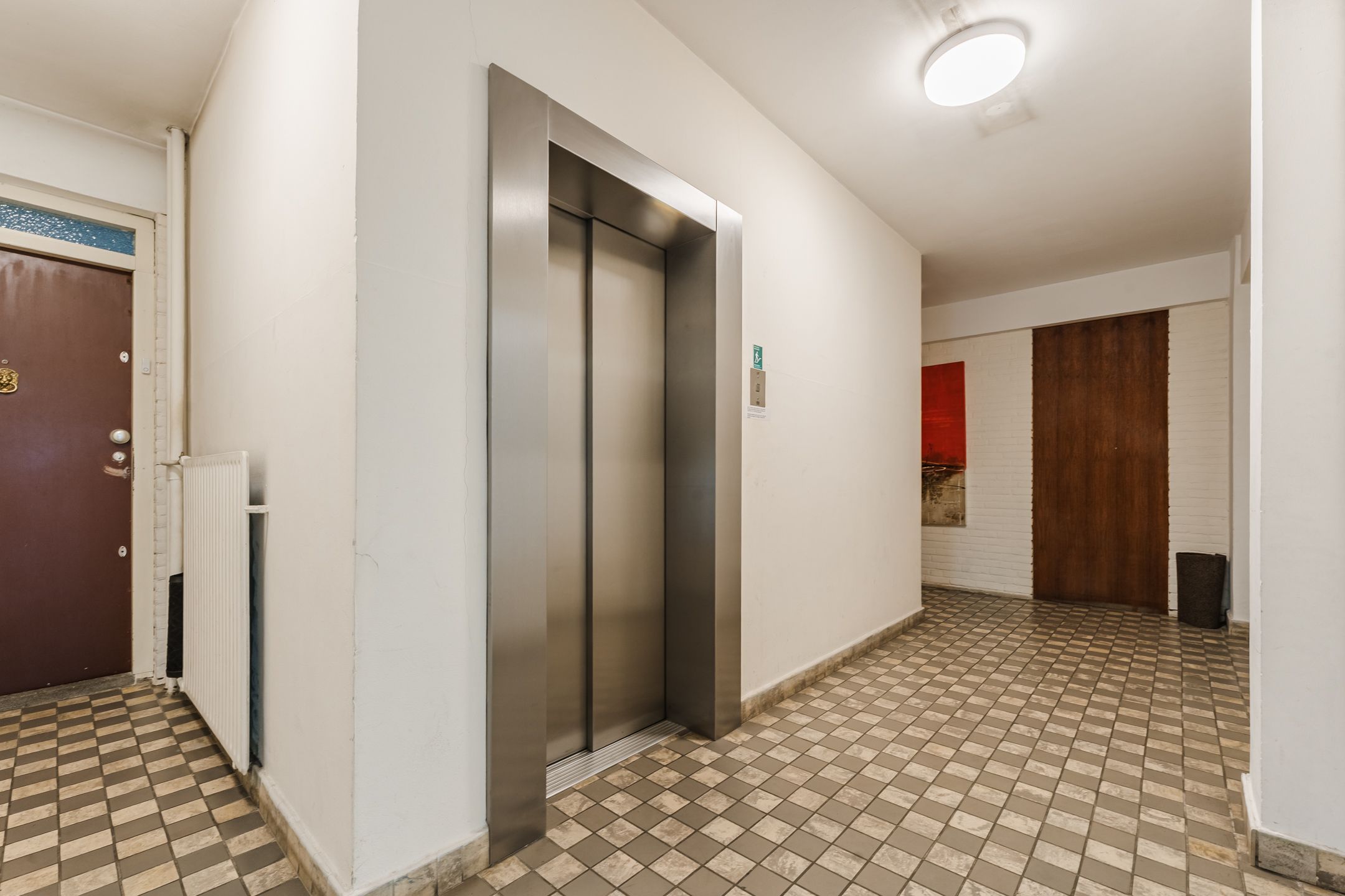 Photo 30 of Meander 563
