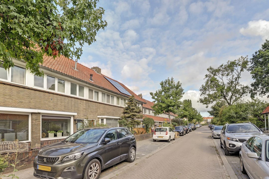Photo 7 of Bachstraat 9