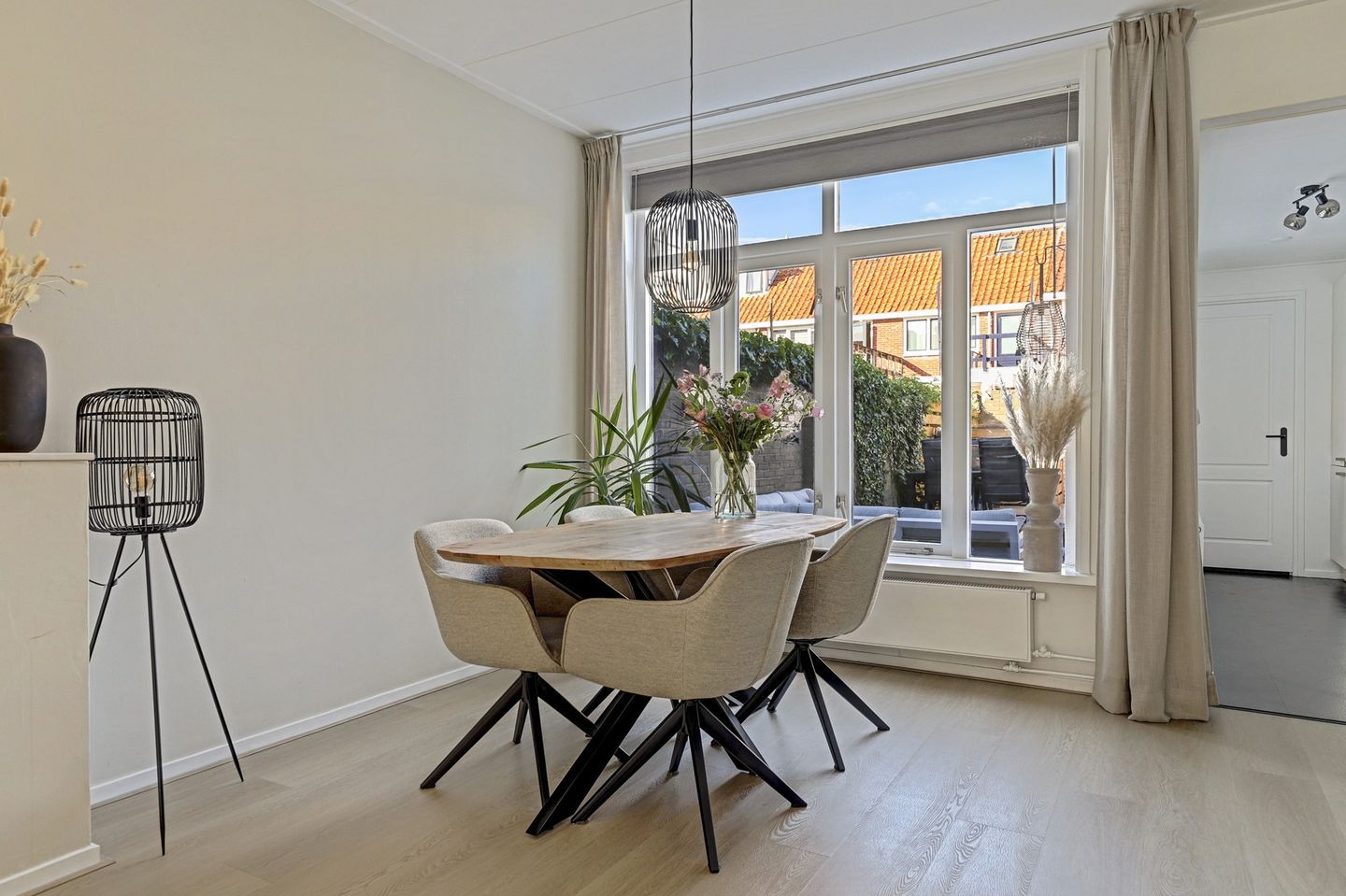 Photo 14 of Bachstraat 9