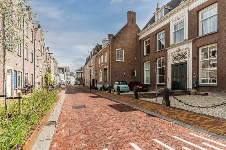 Foto 4 van Ambtmanstraat 9-E
