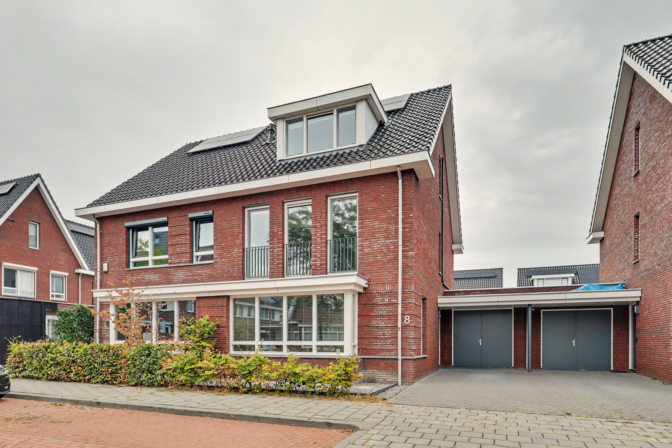 Johannes Vermeerstraat 8 