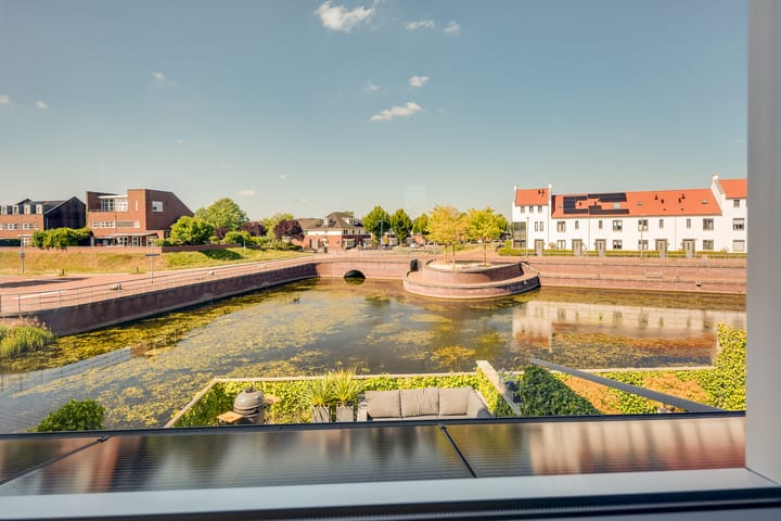 Tussenwoning te koop: Zuiderkade 18, Assen