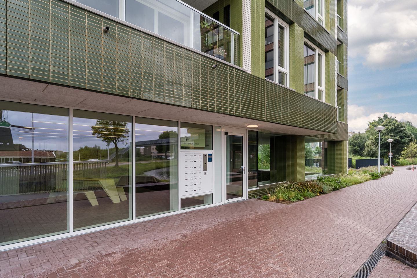 Foto 49 van Mahoniehout 462