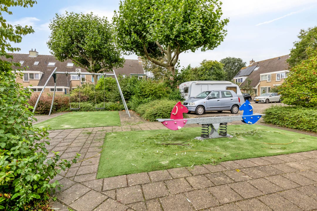 Photo 32 of Plataanstraat 37