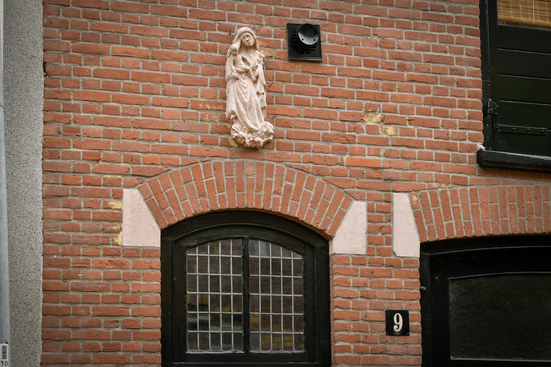 Photo 26 of Leidsezijstraat 9