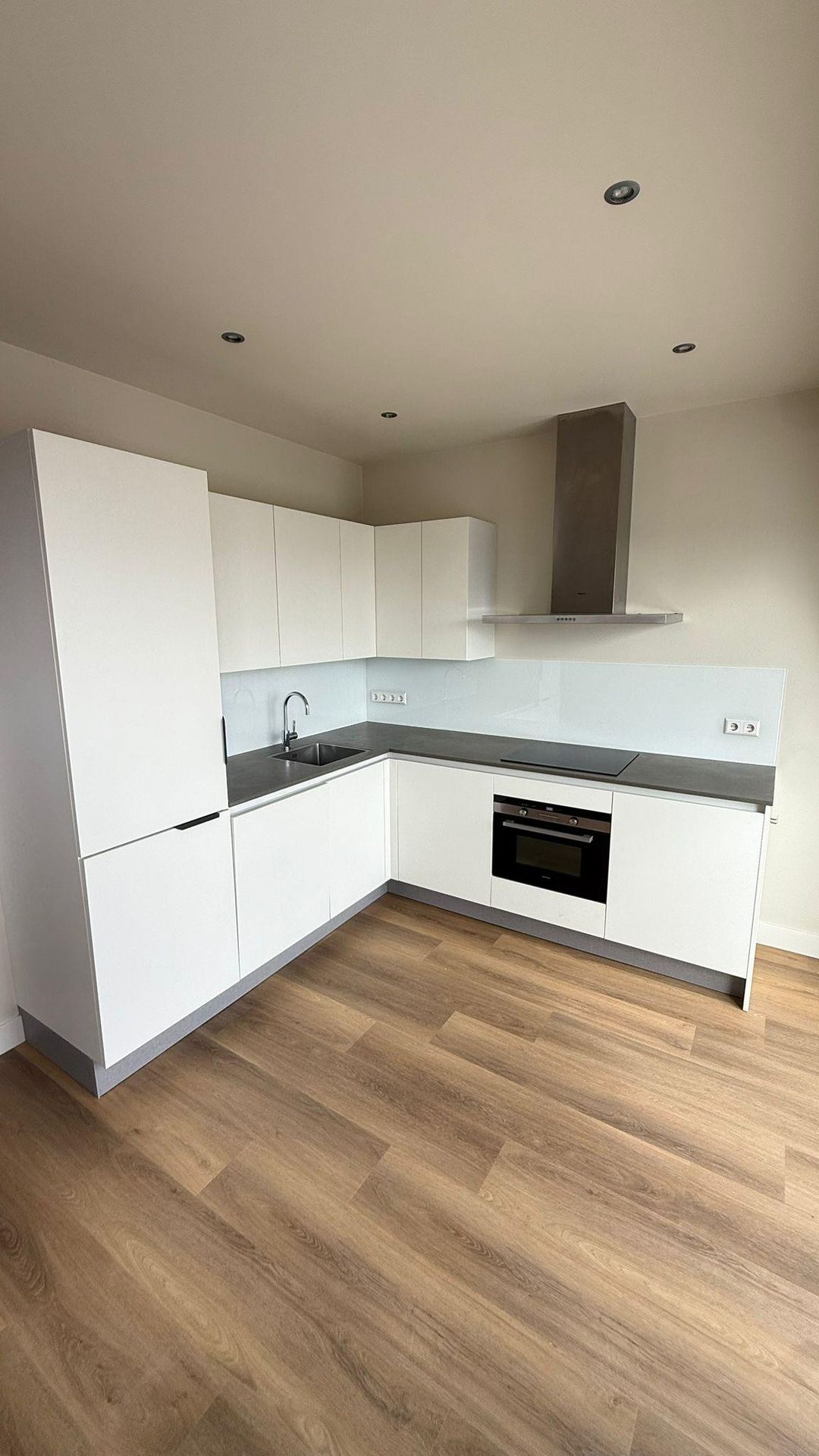 Photo 7 of Frederik Hendriklaan 104-B