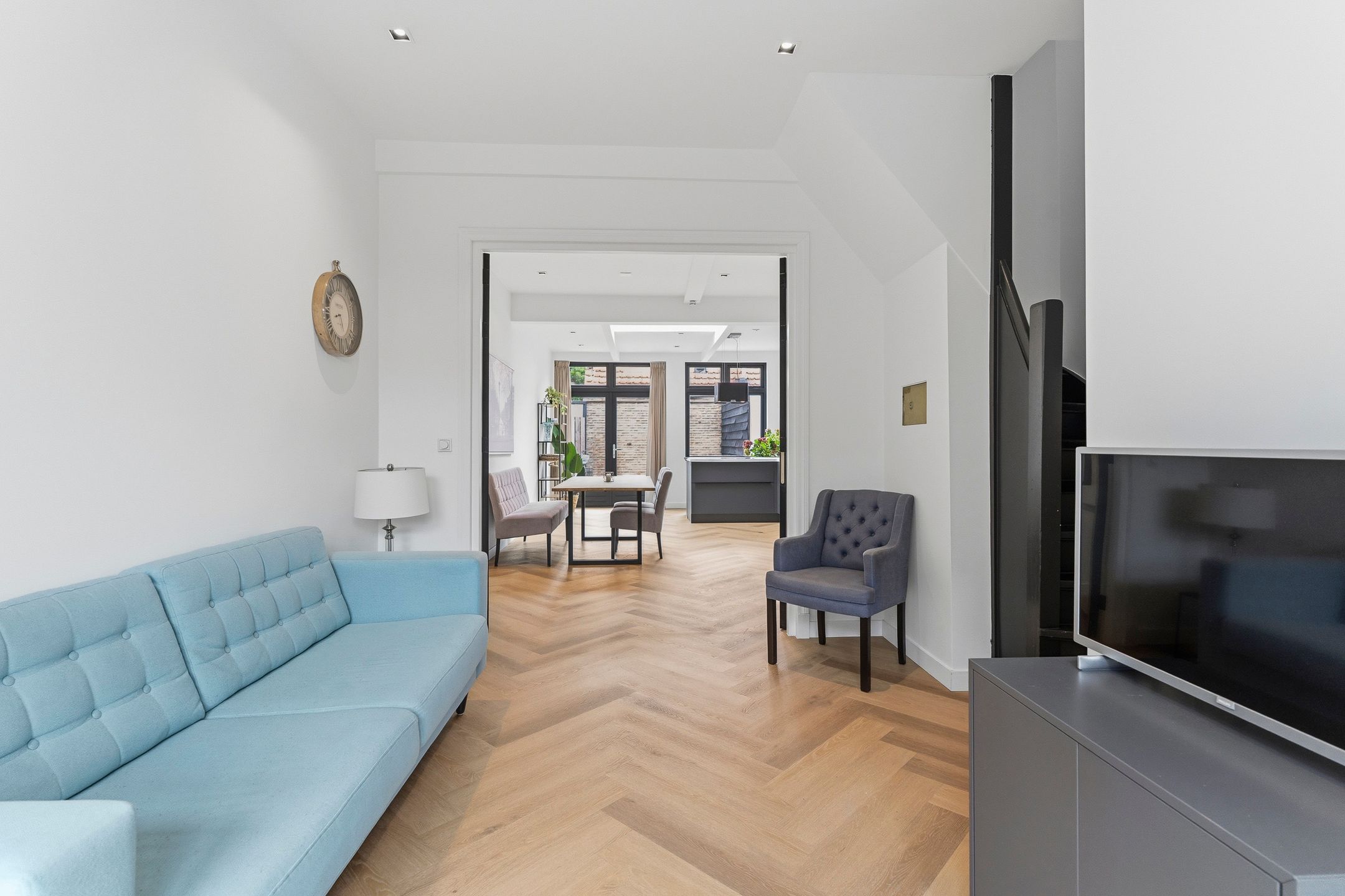 Photo 9 of Van Leeuwenhoekstraat 49