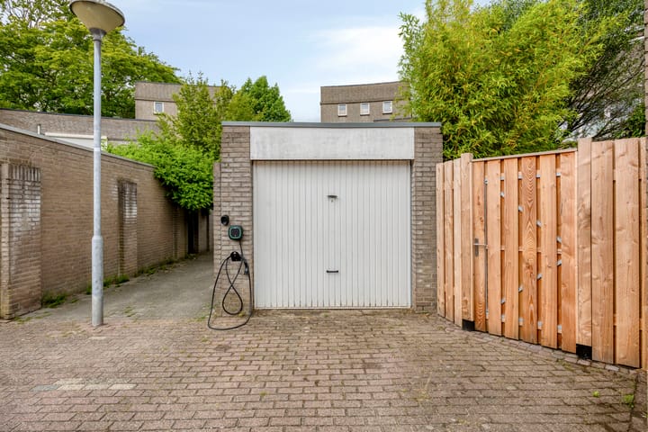 Hoekwoning te koop: Zwartbroekweg 440, 'S-Hertogenbosch