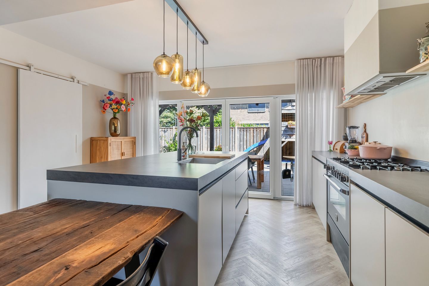 Photo 14 of Teunis van Lohuizenstraat 25