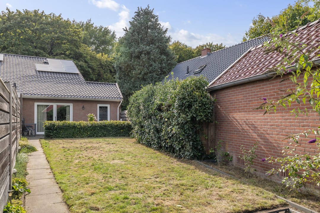 Photo 26 of De Hoge Loo 17