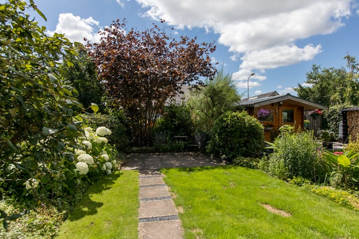 Hoekwoning te koop: Talingsingel 72, Velp (Ge)