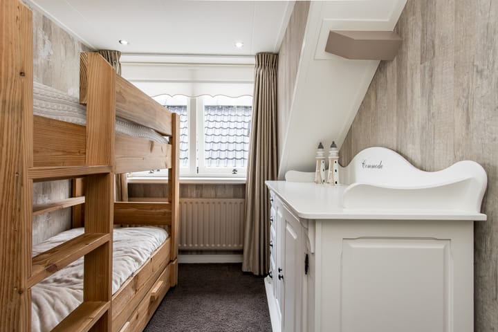 Twee-onder-één-kap te koop: Schoolstraat 1, Rossum (Ge)